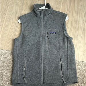 Patagonia Charcoal Gray Fleece Vest
